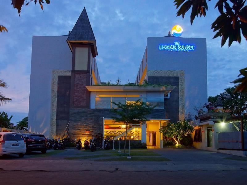 The Legian Sunset Residence Семиняк Екстериор снимка