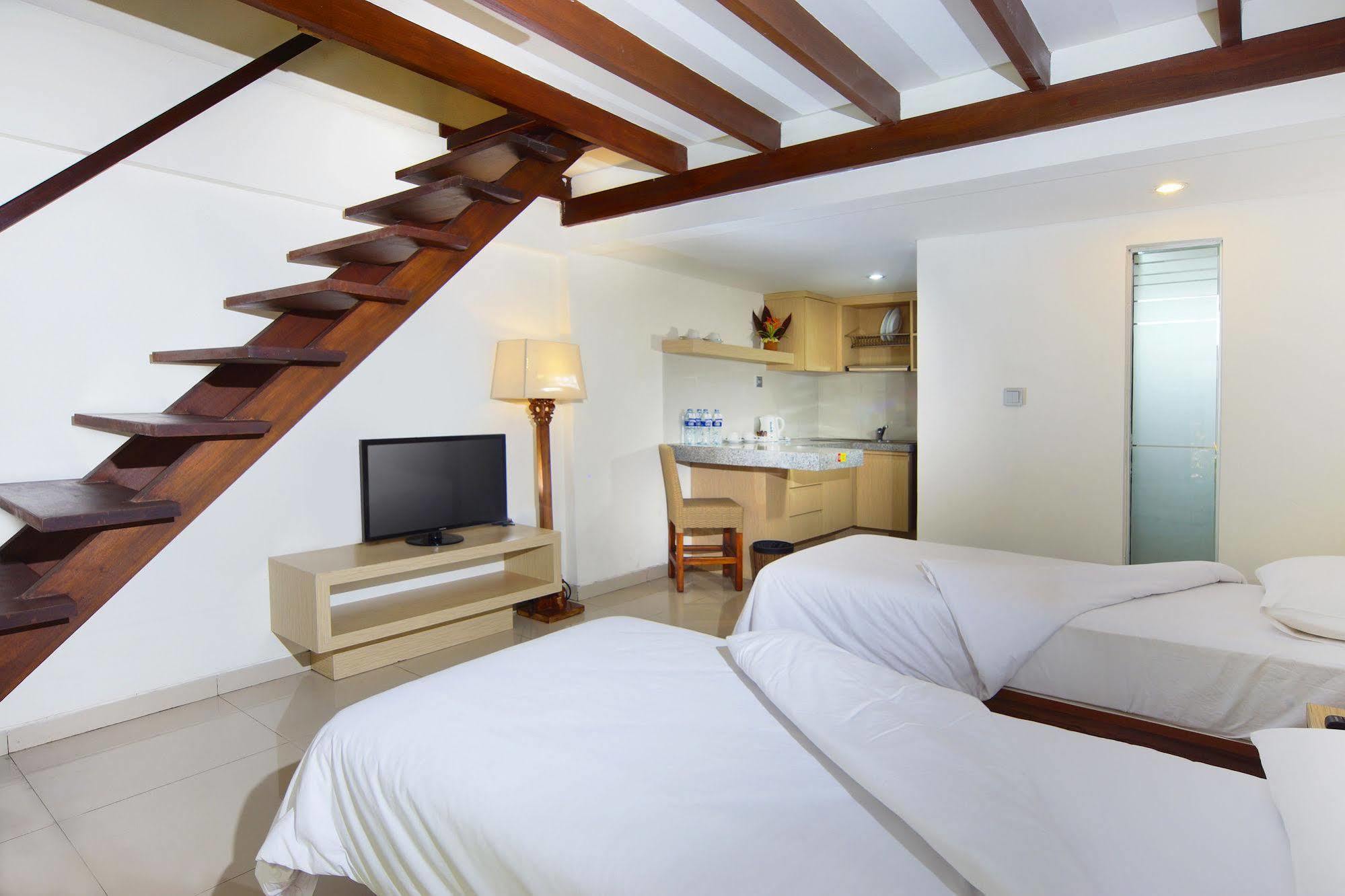 The Legian Sunset Residence Семиняк Екстериор снимка