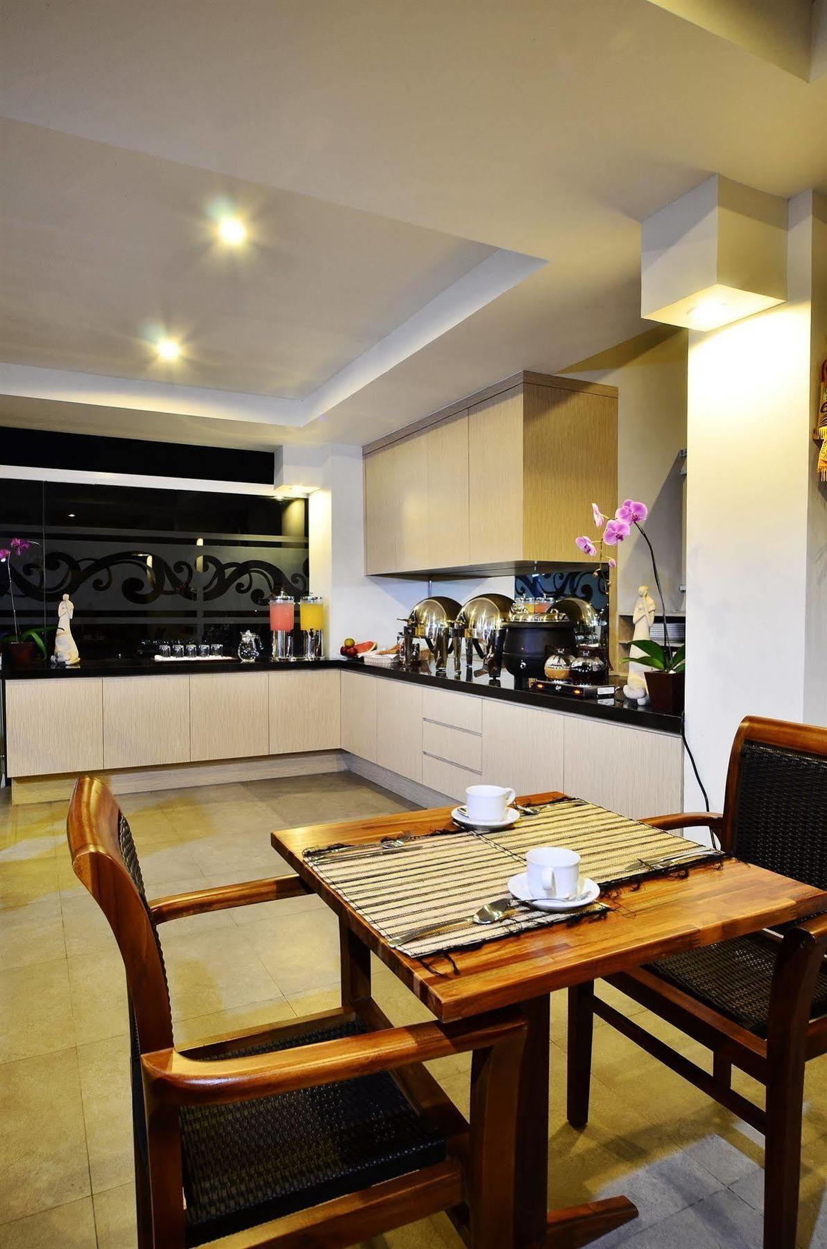 The Legian Sunset Residence Семиняк Екстериор снимка