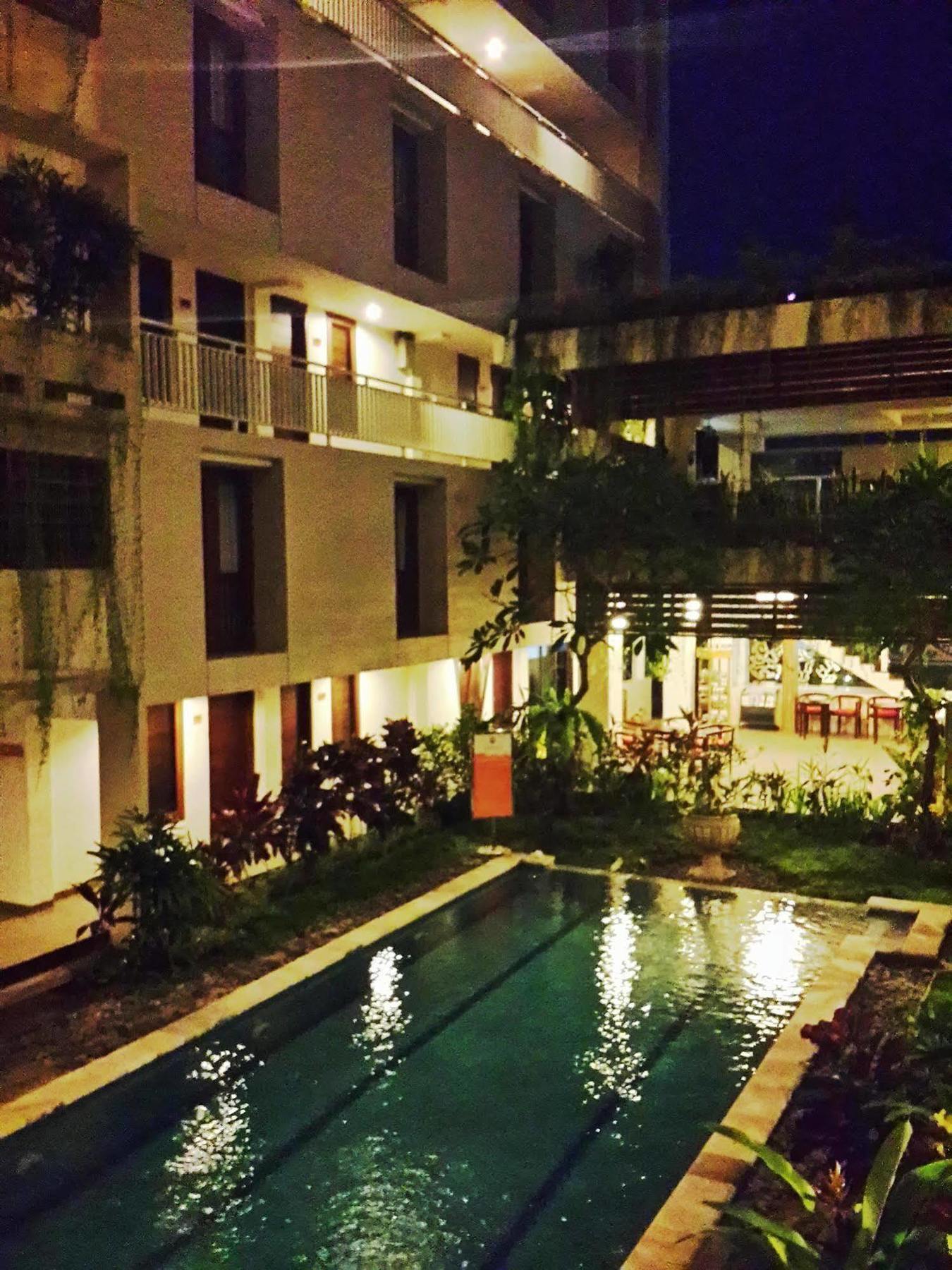 The Legian Sunset Residence Семиняк Екстериор снимка
